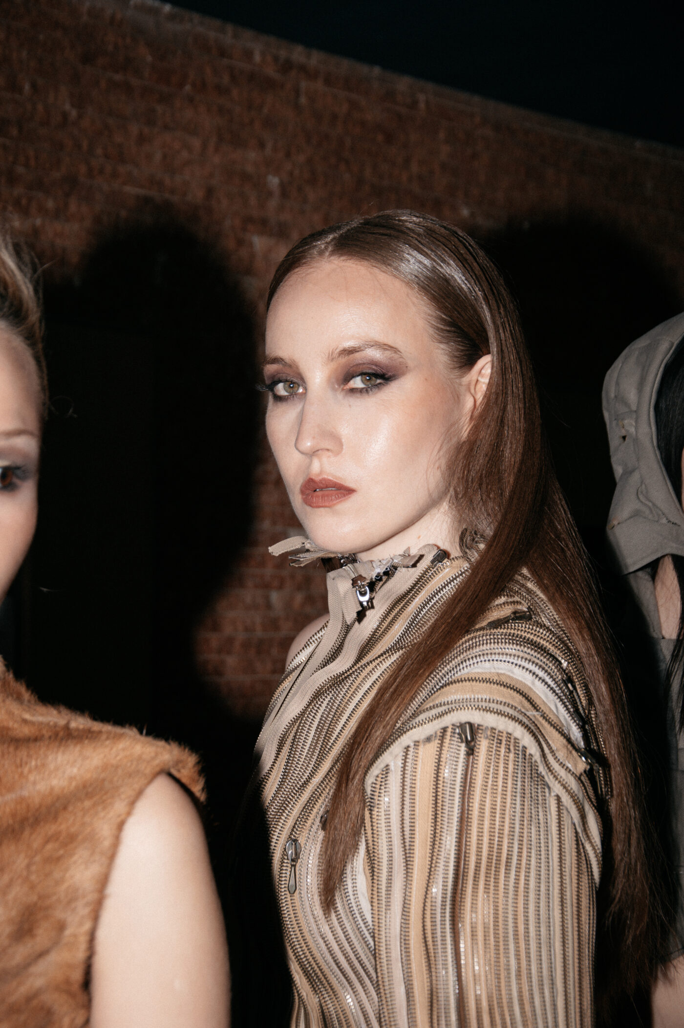 SS27 SLVA Backstage Emely Aimee 035